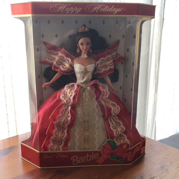 10th Anniversary Barbie Doll Happy Holidays 1997 - Picture 4 of 13